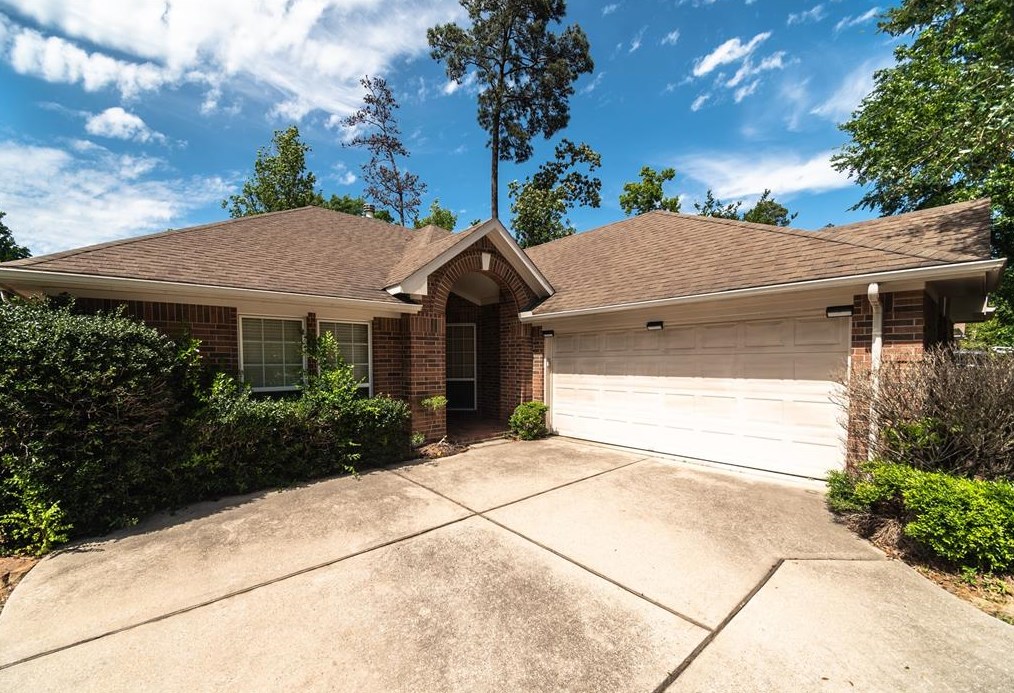 143 S Queenscliff Cir, Spring, TX 77382
