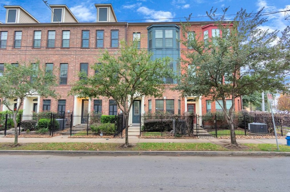2110 Shearn St #2, Houston, TX