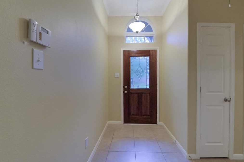 21610 Kings Bend Dr, Humble, TX 77339
