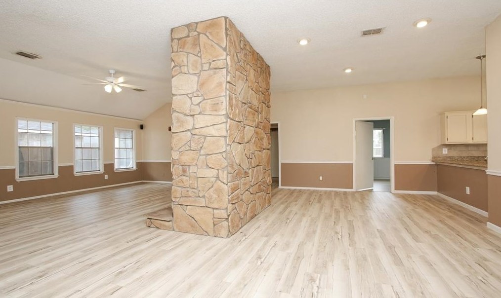 10214 Prospect Hl Dr, Houston TX  77064-5412 exterior