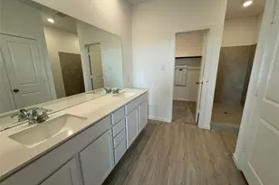 5606 Pinfish Dr, Baytown, TX 77521 - Photo 2