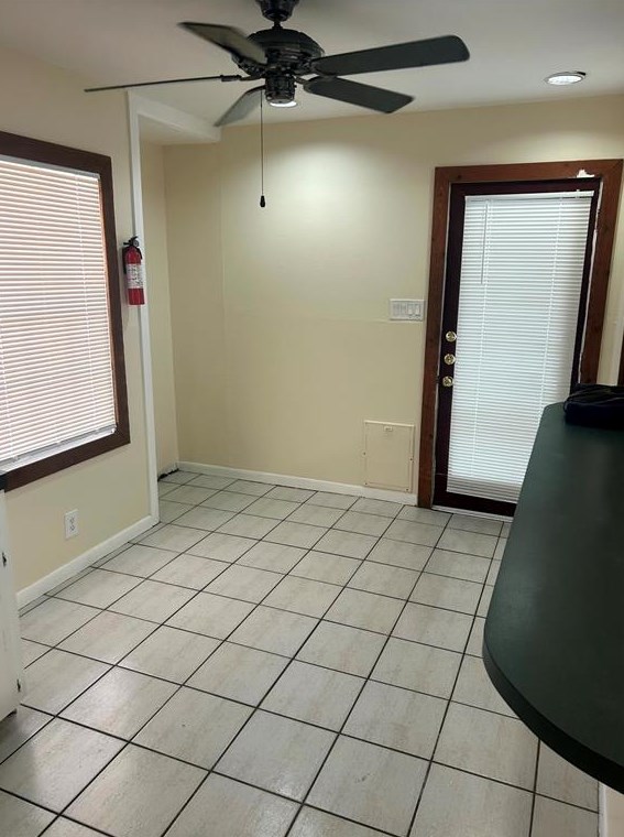415 Woodard St, Houston, TX 77009-1823