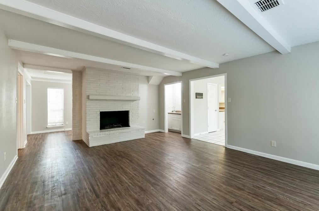 10610 Dunbrook Dr, Houston TX  77070-4040 exterior