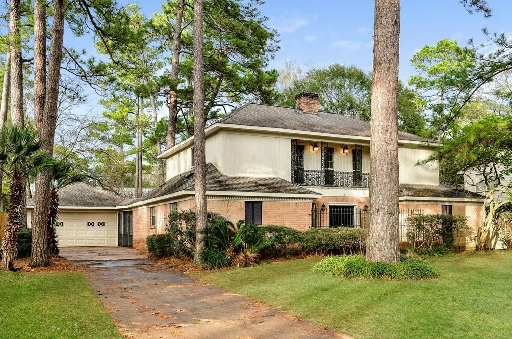 10610 Dunbrook Dr, Houston, TX 77070