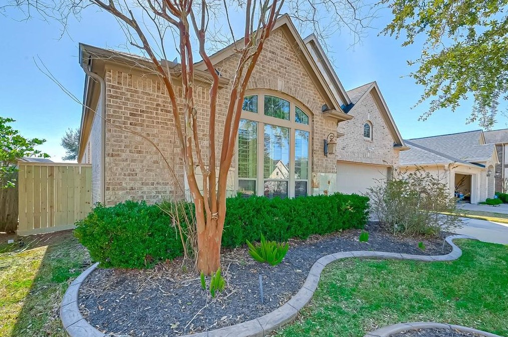 5422 Linden Rose Ln, Sugar Land, TX 77479