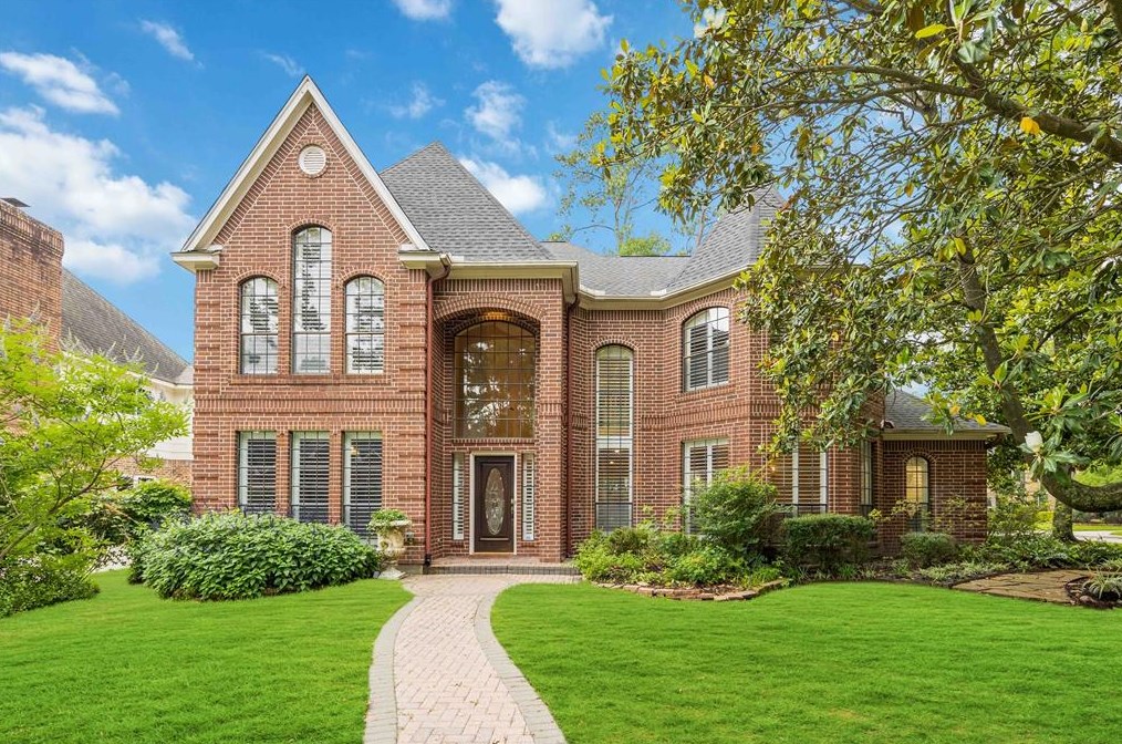 13203 Misty Hills Dr, Cypress, TX 77429-3569