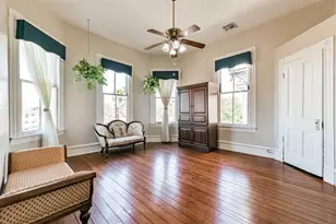 1927 Broadway St, Galveston, TX 77550 - Photo 22