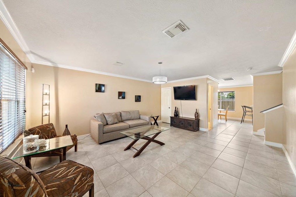 6503 Holly Cove Ln, Katy, TX 77449