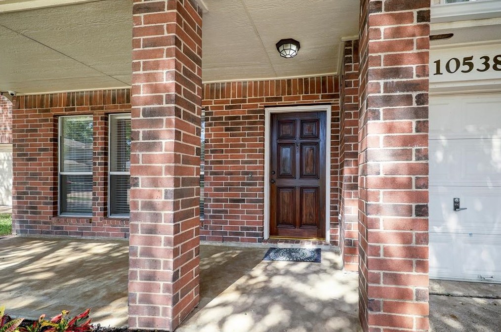 10538 Timberloch Dr, Houston, TX 77070