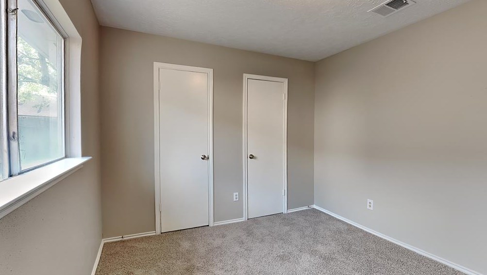 6602 Soledad Dr, Houston TX  77083-2114 exterior