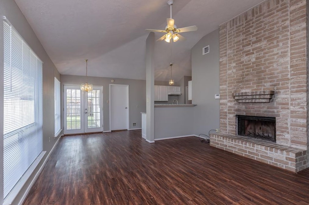 22204 Moss Falls Ln, Spring, TX 77373