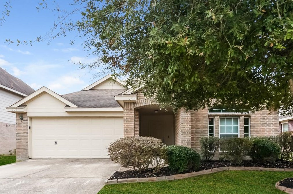 923 Chad, Baytown TX  77521-3497 exterior