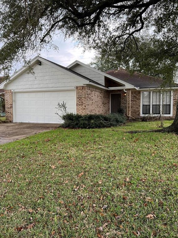 1167 Meadowridge Dr, Beaumont, TX 77706