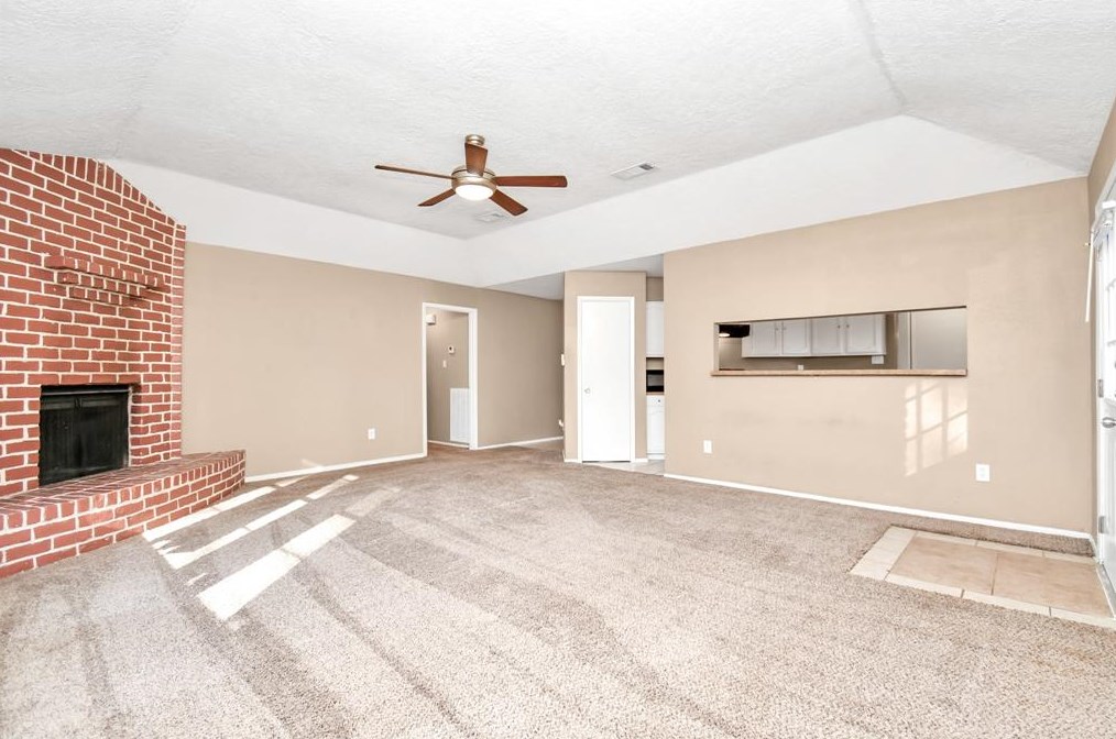 5806 Sunnygate Dr, Spring, TX 77373