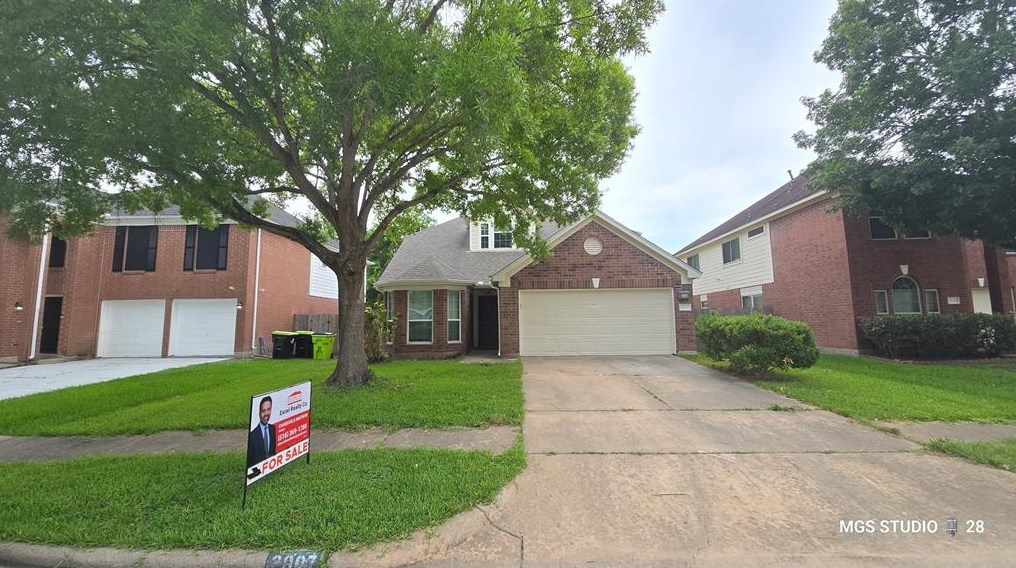 2007 Village Park Dr, Missouri City, TX 77489-3074