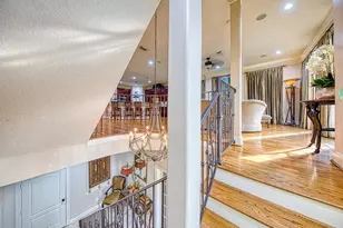 6310 Hamman St, Houston, TX 77007 - Photo 10