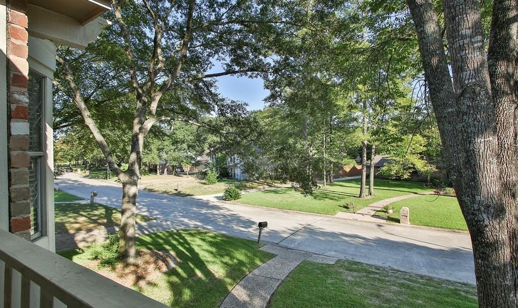 3618 Blue Cypress Dr, Spring TX 77388-5709 exterior