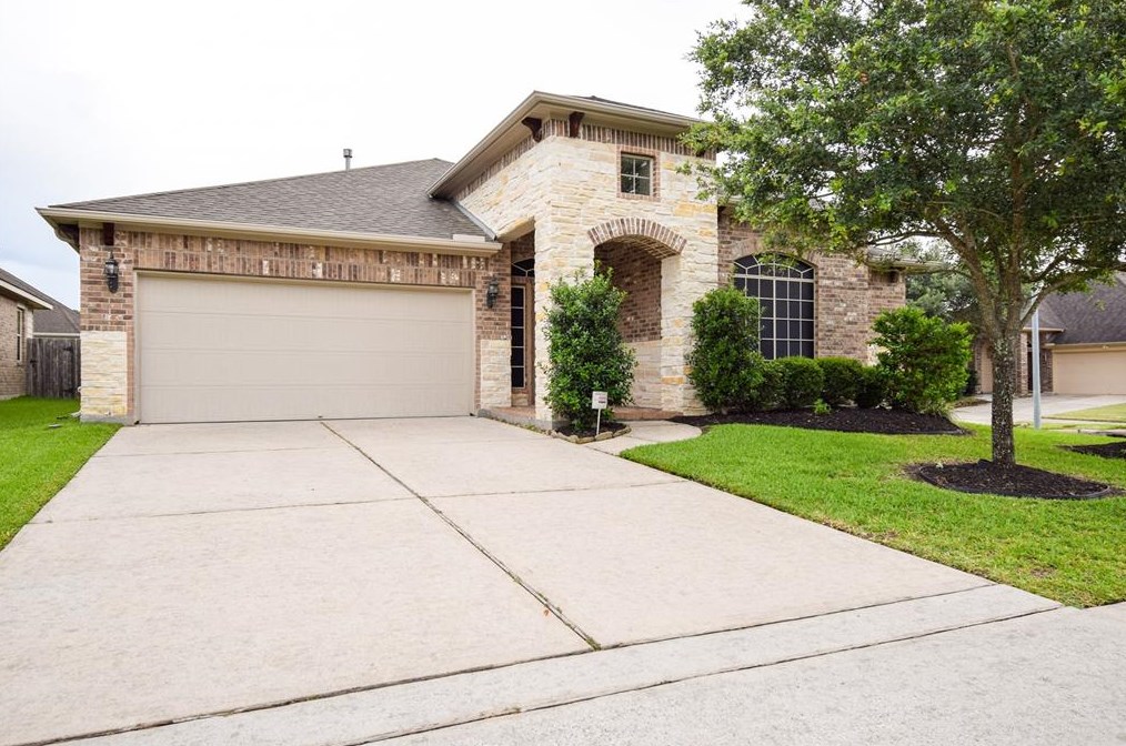 3006 Leestead Ct, Spring TX  77388-2566 exterior