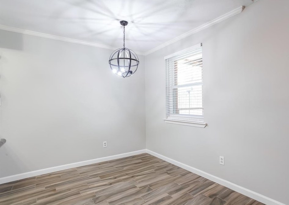 11419 Hillcroft St, Houston TX  77035-2435 exterior