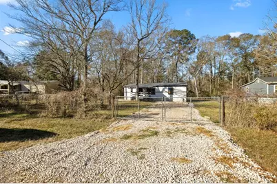 11438 Creek Drive, Cleveland, TX 77328 - Photo 38