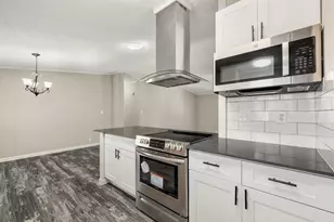 11438 Creek Dr, Cleveland, TX 77328 - Photo 16