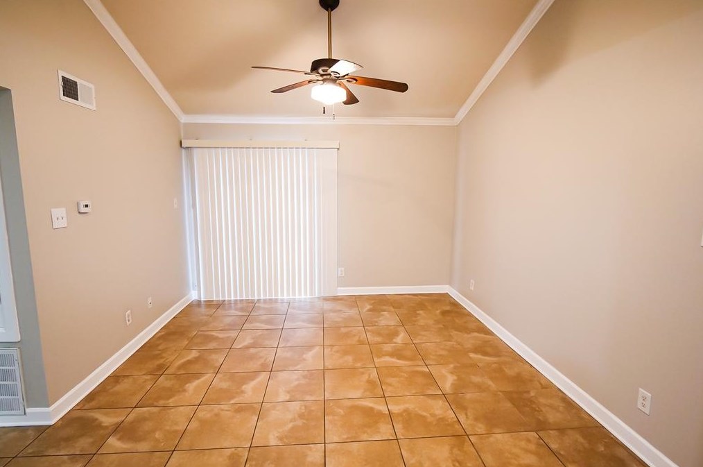 10053 Westpark Dr #278, Houston, TX 77042