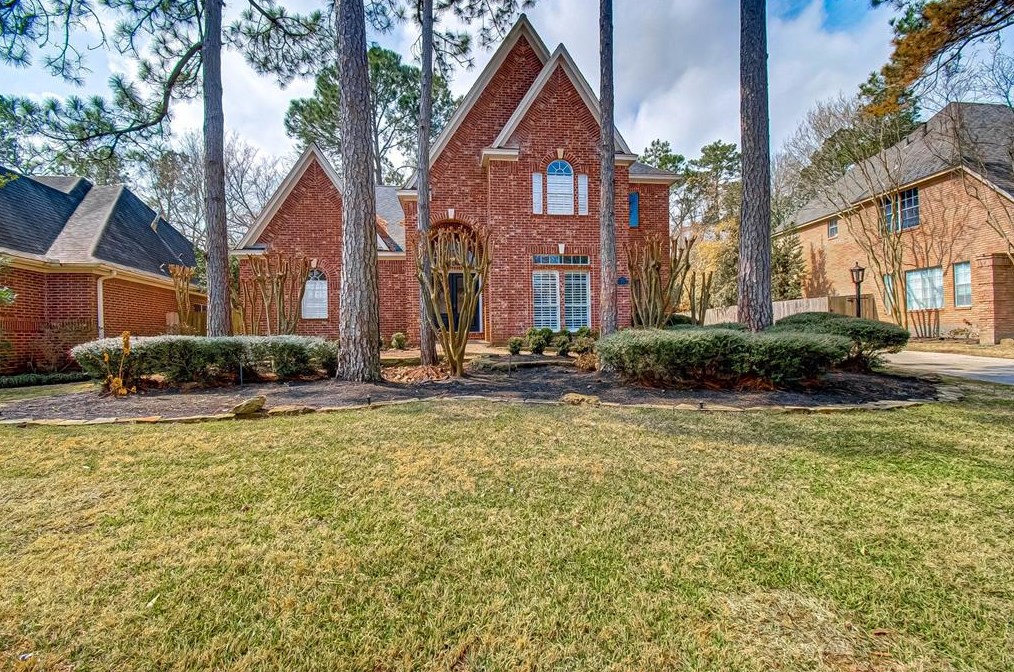 35 Grey Finch Ct, Spring, TX 77381-3877