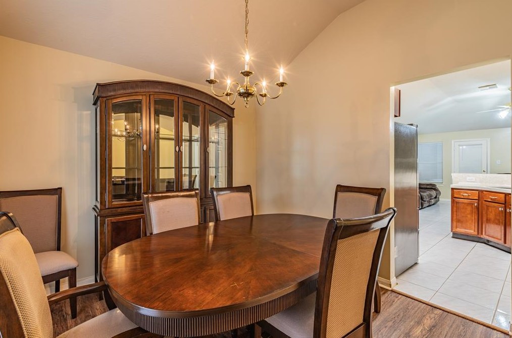5919 Hatfield Glen Dr, Katy TX  77449-7061 exterior