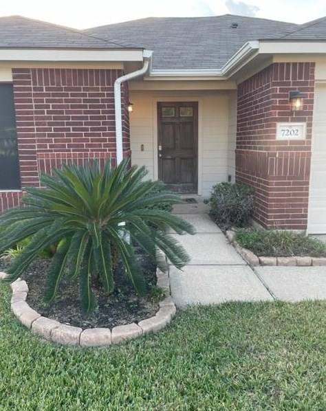 7202 Roundrock Park Ln, Richmond, TX 77407