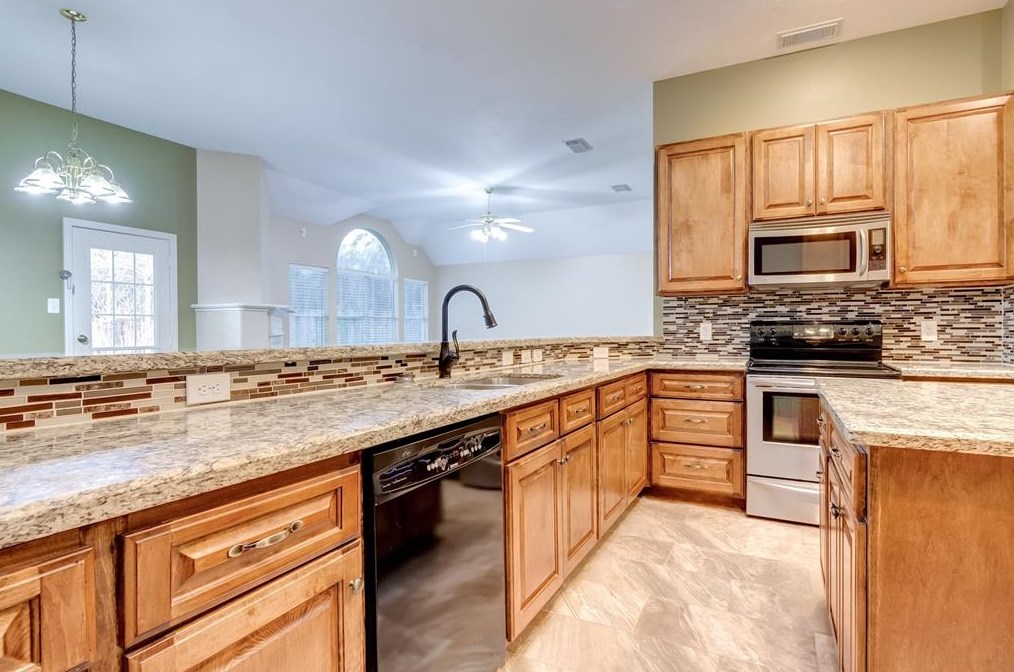 20307 Memorial Pass Dr, Katy, TX 77450