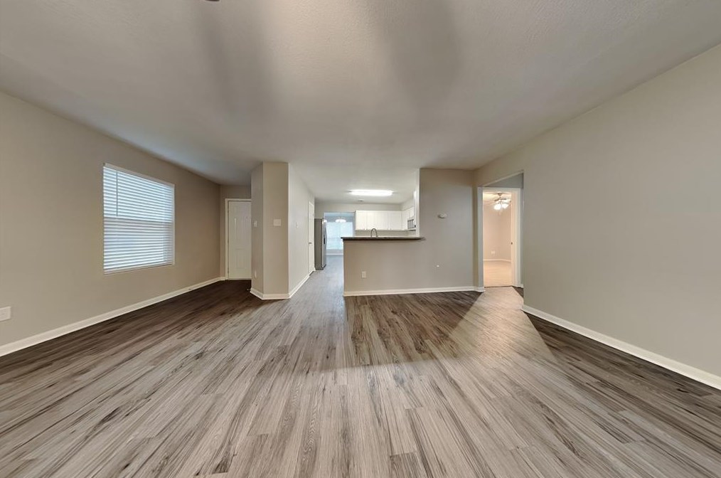 16981 Scenic Knl, Conroe, TX 77385-2763