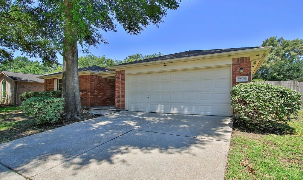3703 Apple Hollow Ln, Humble, TX 77396-3940