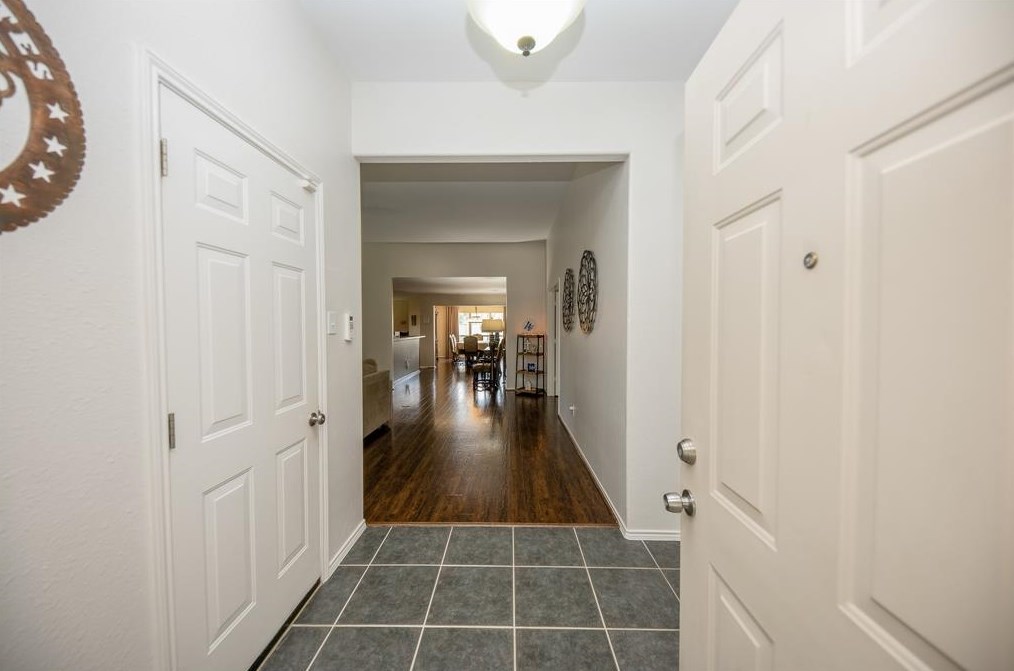 14610 Timber Cliff Ln, Cypress, TX 77429