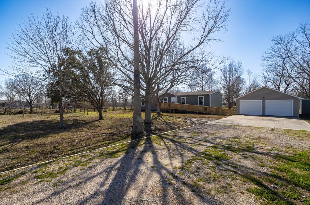 12818 County Road 557, Alvin, TX 77511-7376