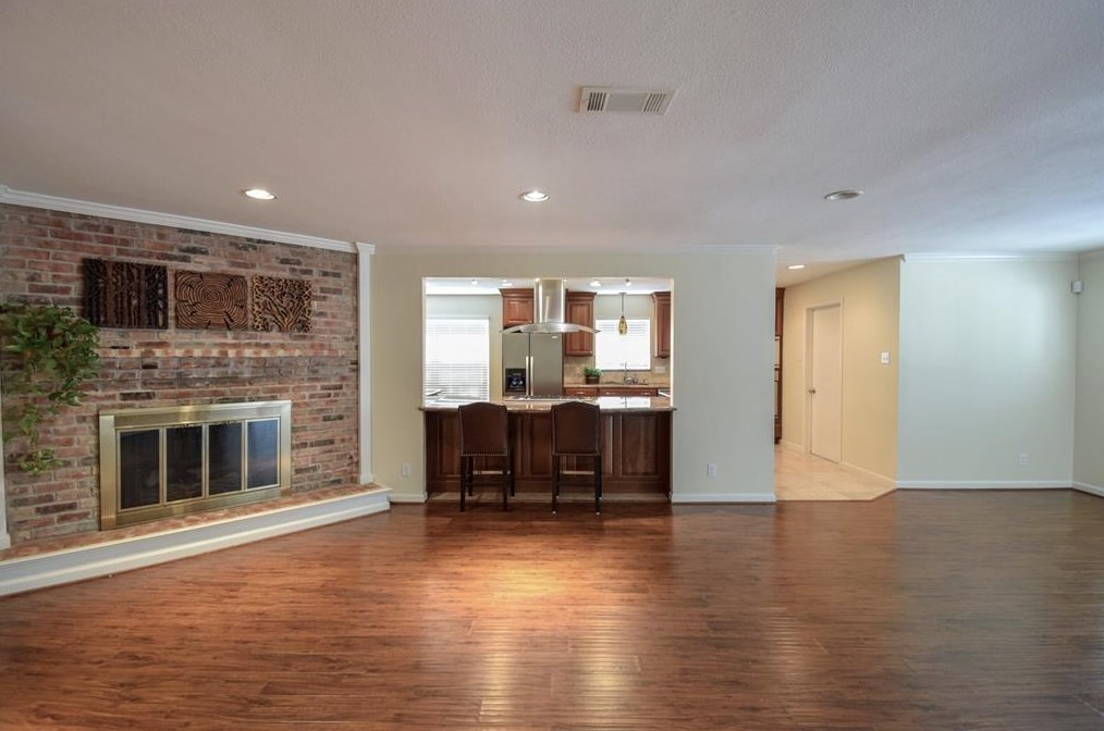 12418 Perthshire Rd, Houston, TX 77024