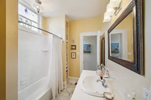 607 11th St, Galveston, TX 77550 - Photo 36