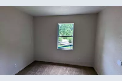 215 Blackshear Street, Tomball, TX 77375 - Photo 6