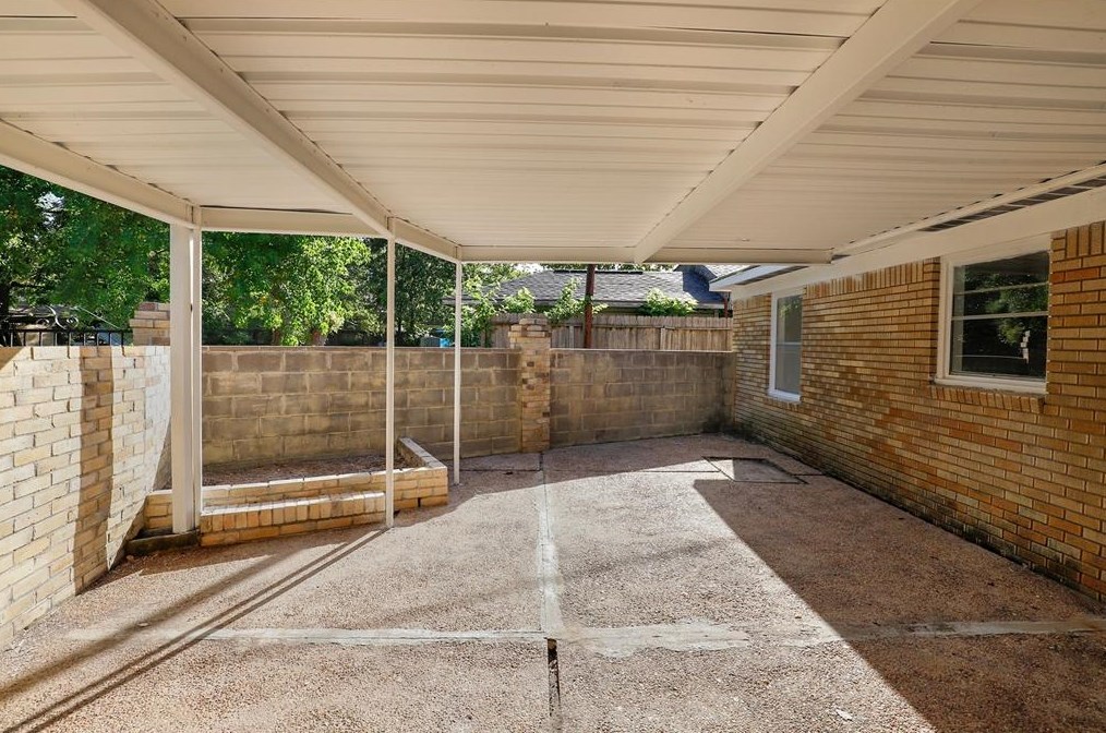 509 Witcher Ln, Houston TX  77076-4719 exterior