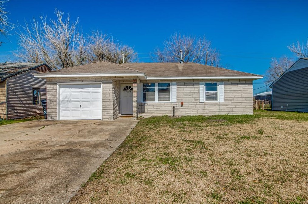 8615 Josie St, Houston, TX 77029