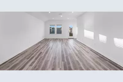 5630 Spoonbill Drive, Orange, TX 77632 - Photo 10