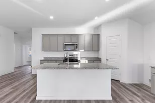 5630 Spoonbill Dr, Orange, TX 77632 - Photo 2