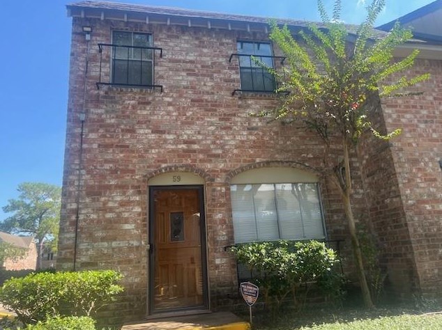 14719 Barryknoll Ln, Houston, TX 77079-2834