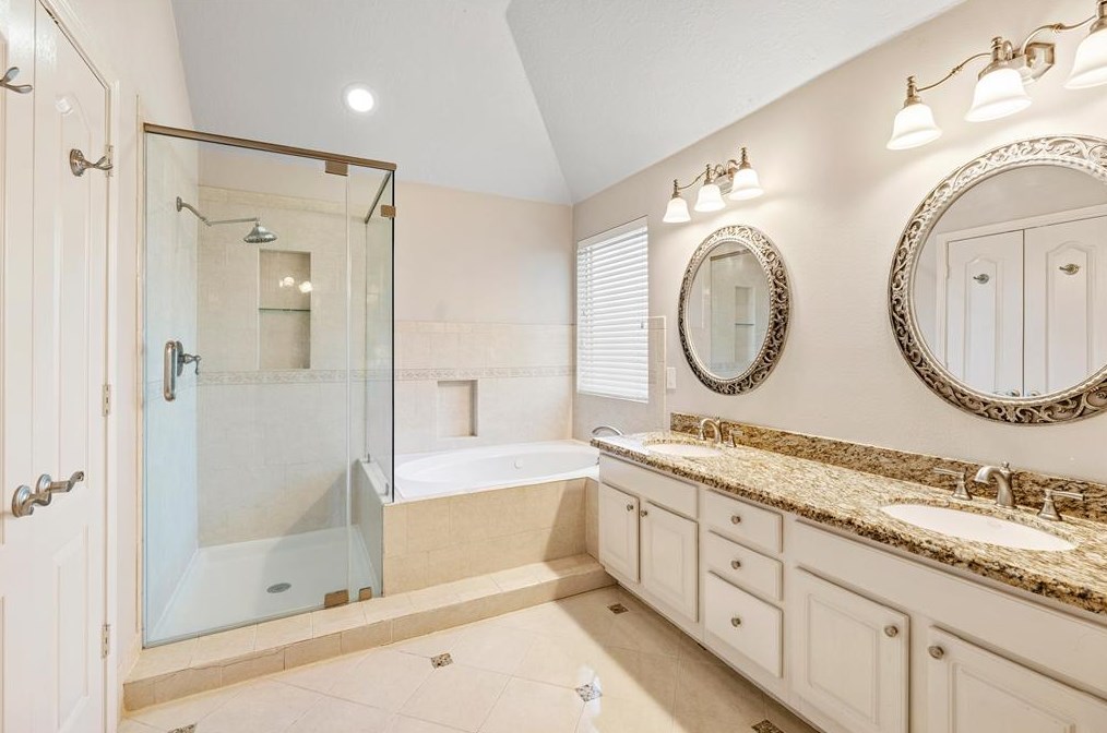 10227 Sable Trl Ln, Houston TX  77064-5723 exterior