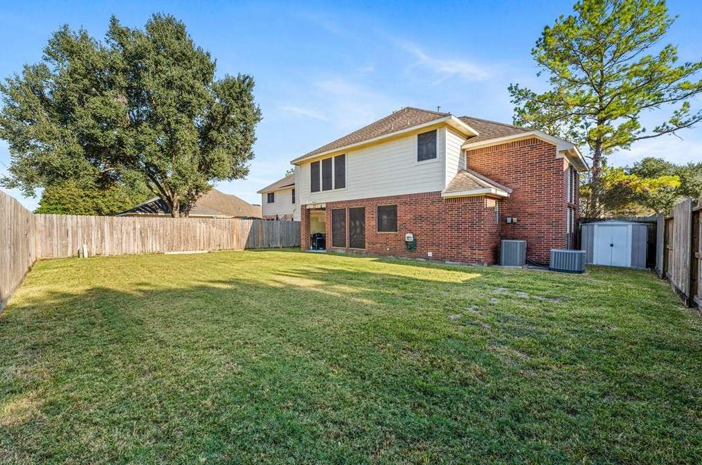 10227 Sable Trl Ln, Houston TX  77064-5723 exterior