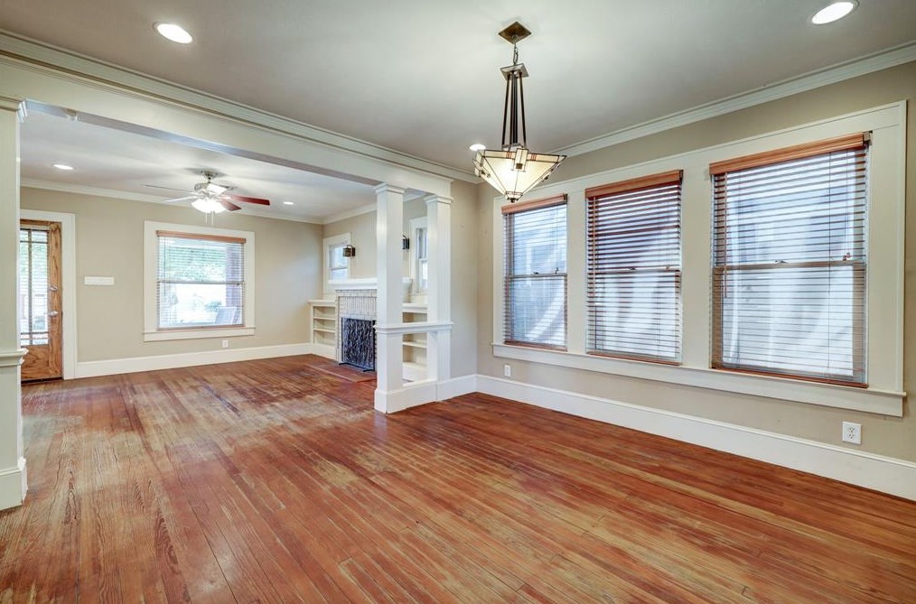 815 Rdg, Houston TX  77009-7309 exterior