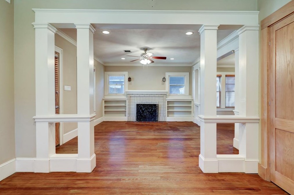 815 Rdg, Houston TX  77009-7309 exterior