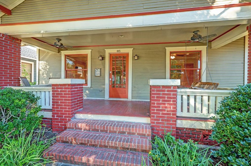 815 Ridge St, Houston, TX 77009-7419