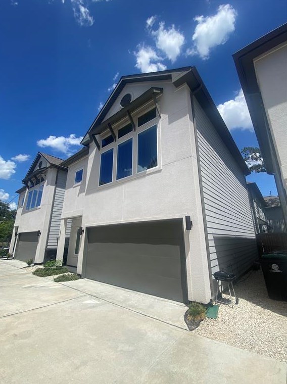 2428 Cochran St, Houston, TX 77009