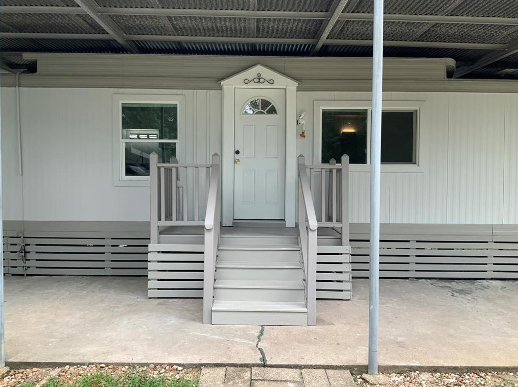 310 E Jack St, Baytown, TX 77520