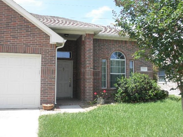 23819 Sawmill Pass, Spring TX  77373-8570 exterior